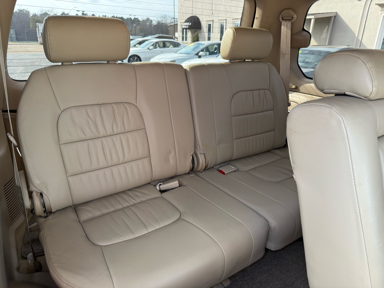 Lexus LX 470 Base 2001