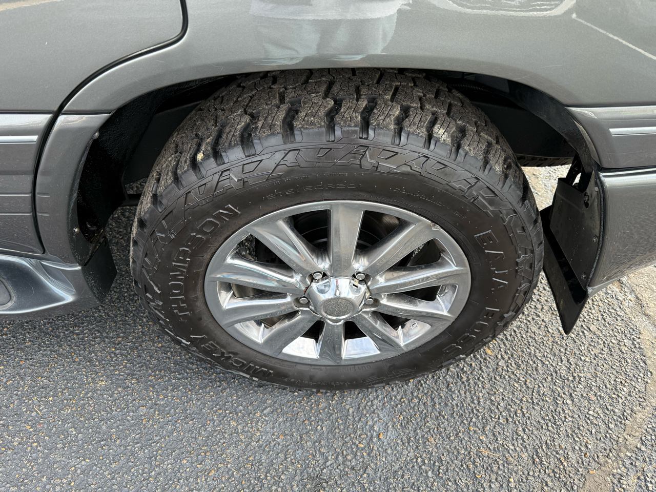 Lexus LX 470 Base 2001