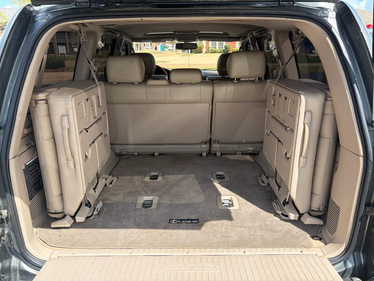 Lexus LX 470 Base 2001