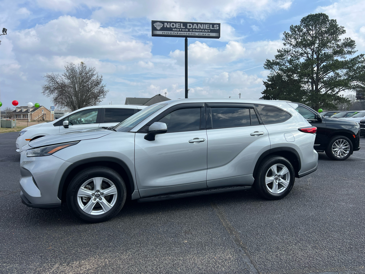 Toyota Highlander LE 2022