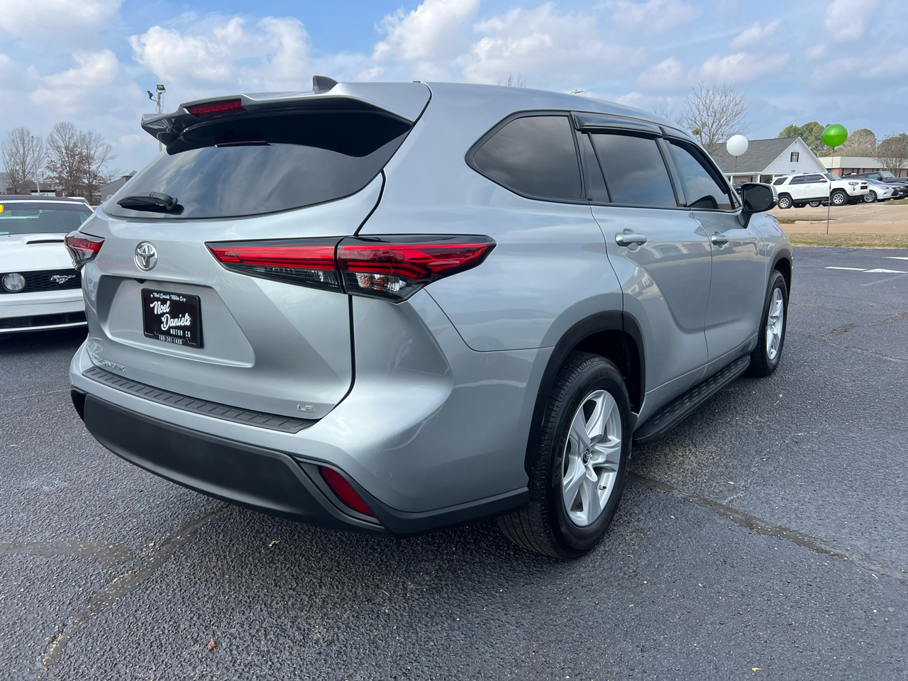 Toyota Highlander LE 2022