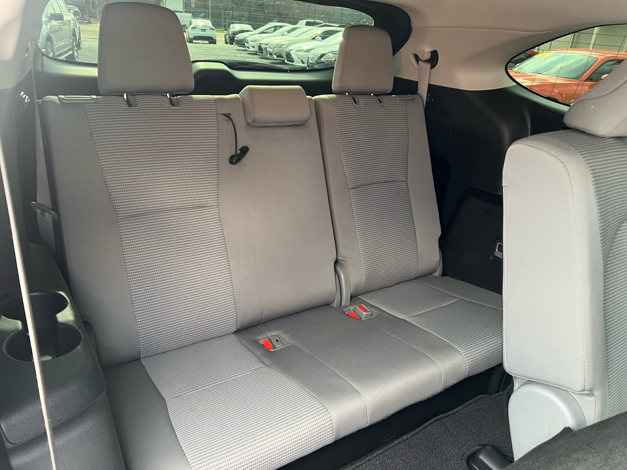 Toyota Highlander LE 2022