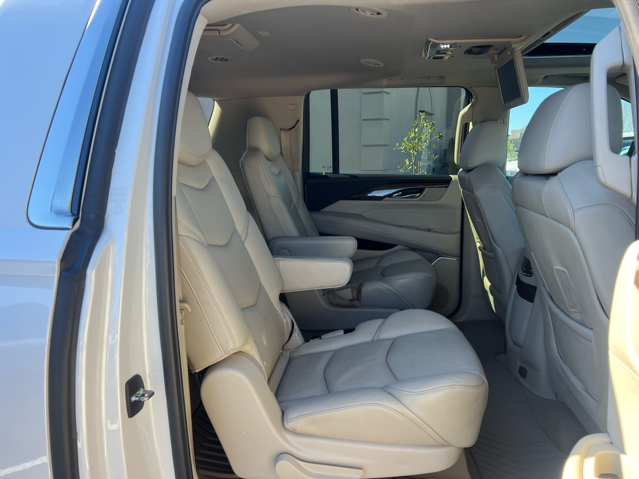 Cadillac Escalade ESV Premium Luxury 2019