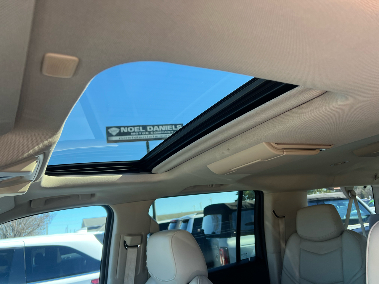 Cadillac Escalade ESV Premium Luxury 2019