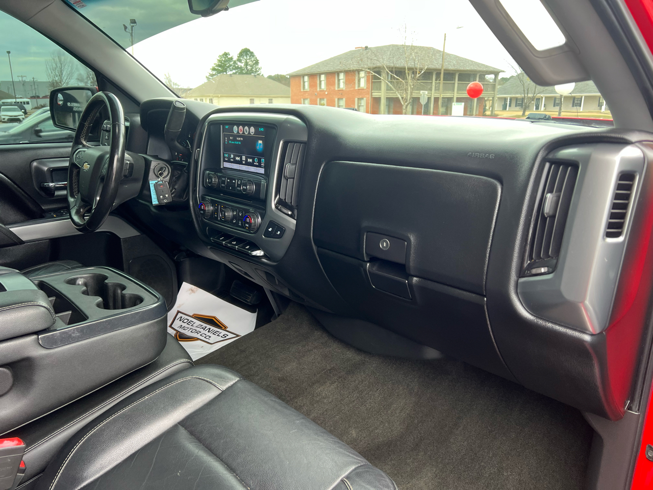 Chevrolet Silverado 1500 LT Crew Cab 4WD 2017