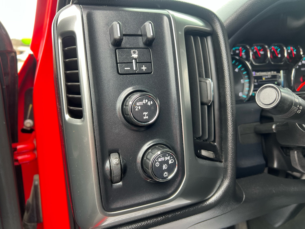 Chevrolet Silverado 1500 LT Crew Cab 4WD 2017