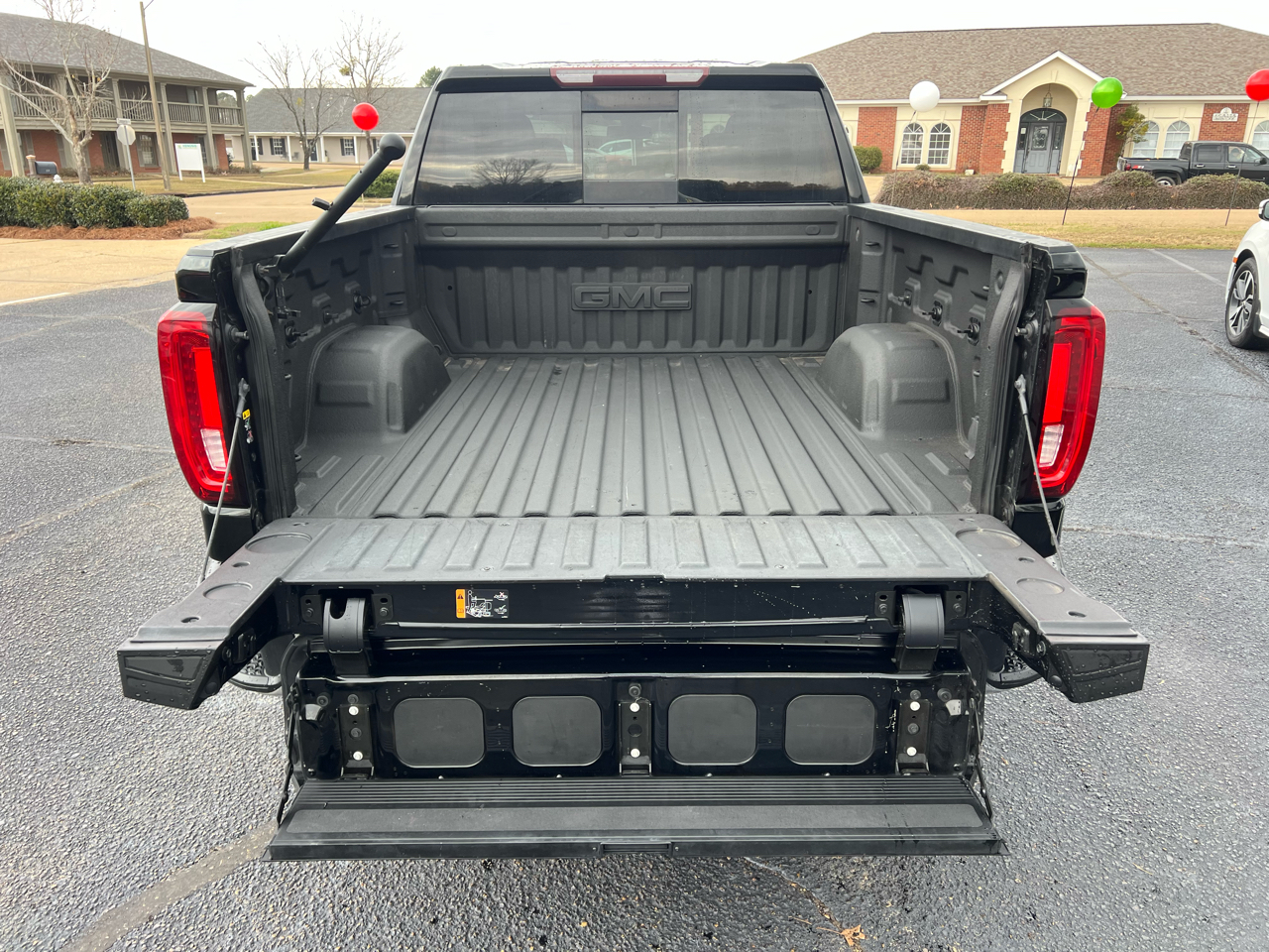 GMC Sierra 1500 SLT Crew Cab 4WD 2019