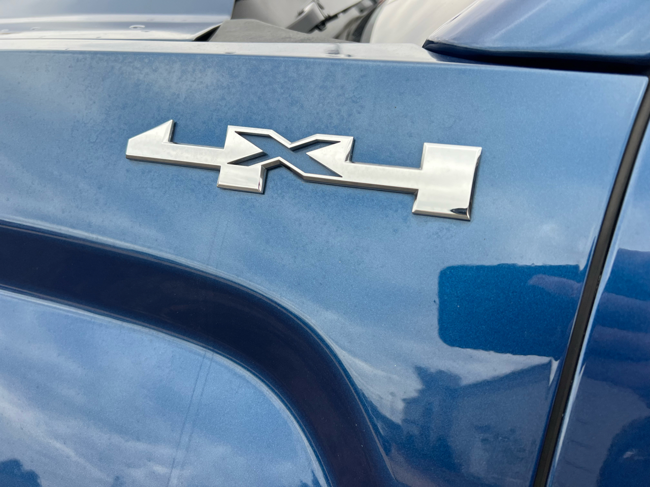 GMC Sierra 1500 SLT Crew Cab 4WD 2016