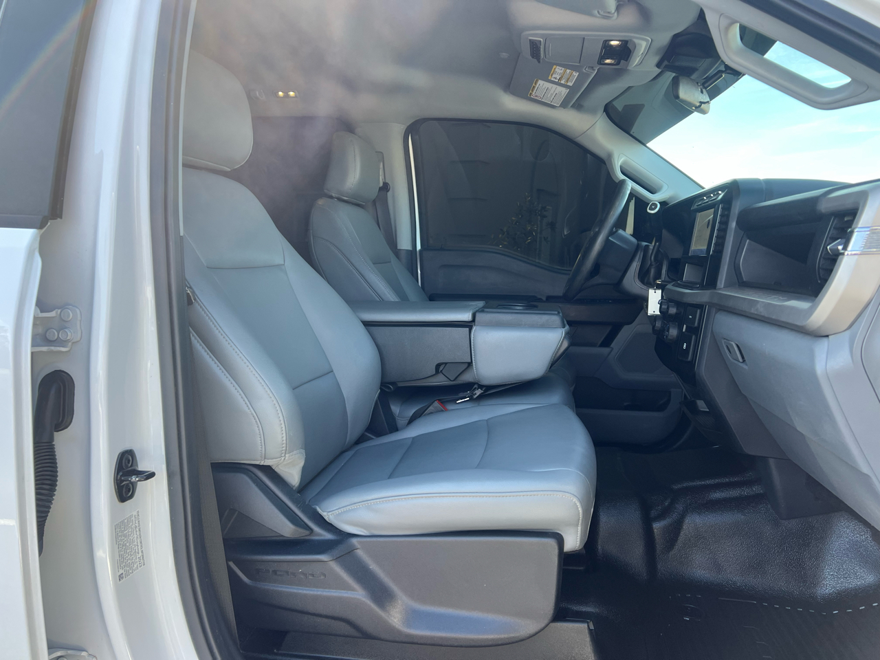 Ford F-250 SD XL Crew Cab 4WD 2023