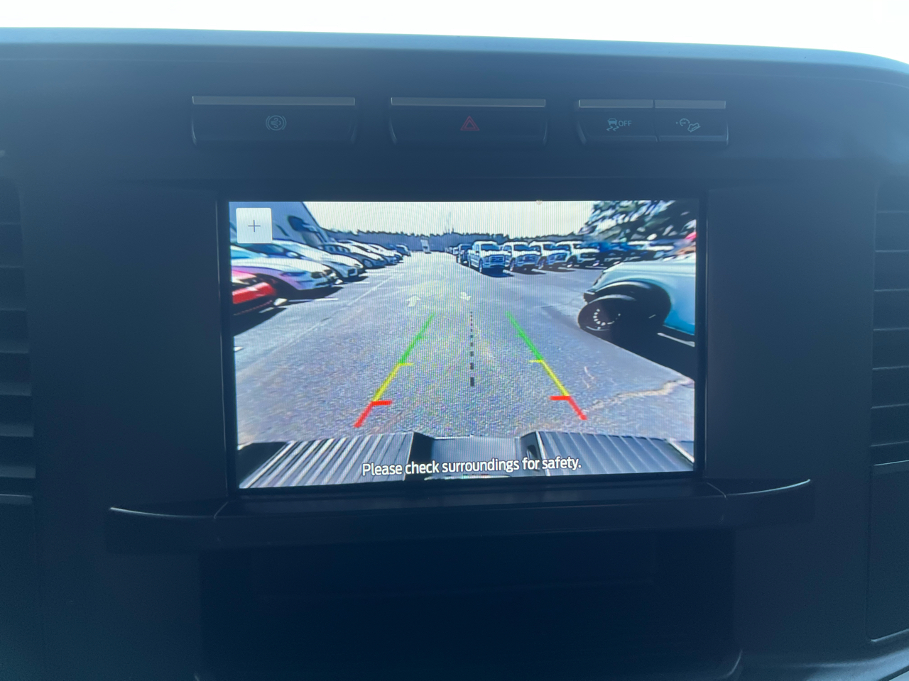 Ford F-250 SD XL Crew Cab 4WD 2023