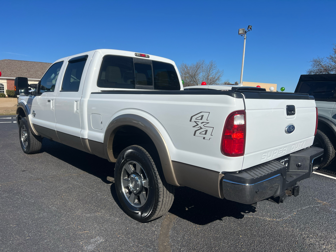 Ford F-250 SD Lariat Crew Cab 4WD 2011