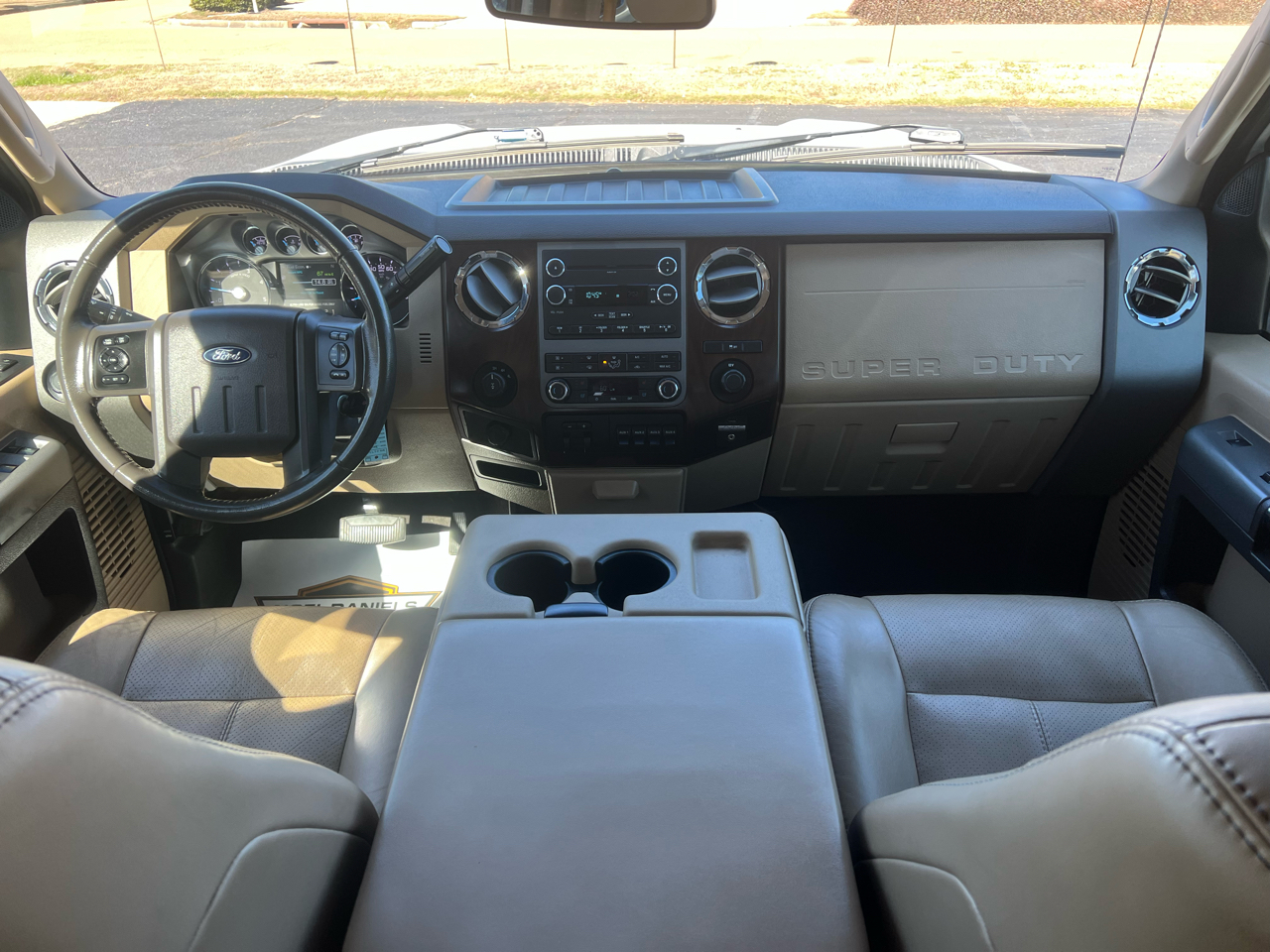 Ford F-250 SD Lariat Crew Cab 4WD 2011