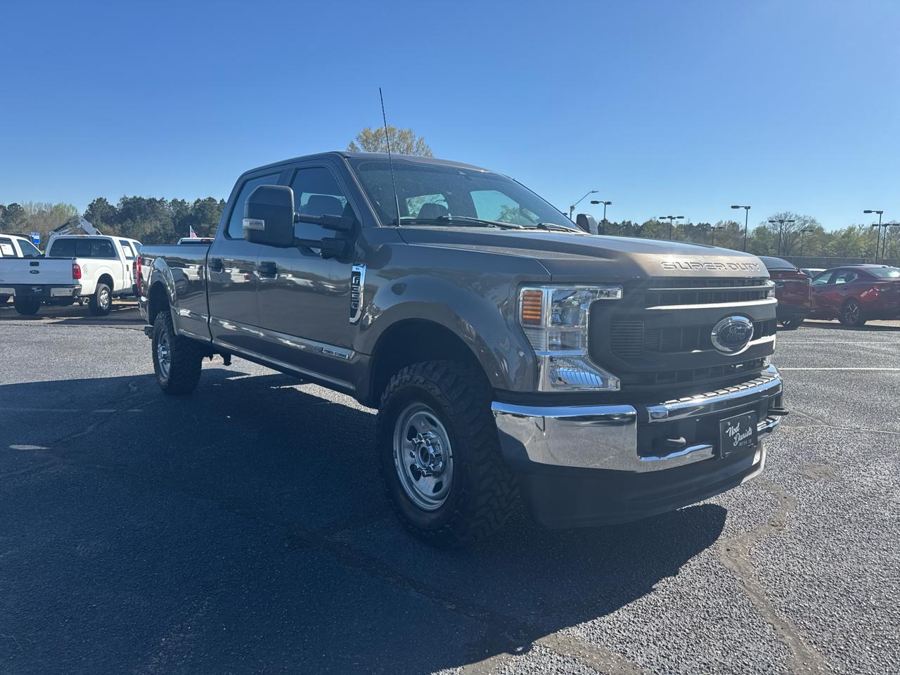 Ford F-350 SD XL Crew Cab Long Bed 4WD 2022