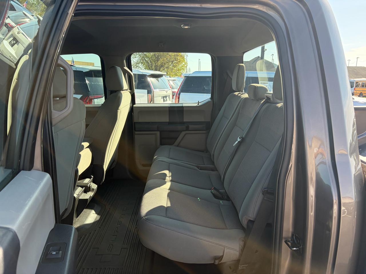 Ford F-350 SD XL Crew Cab Long Bed 4WD 2022