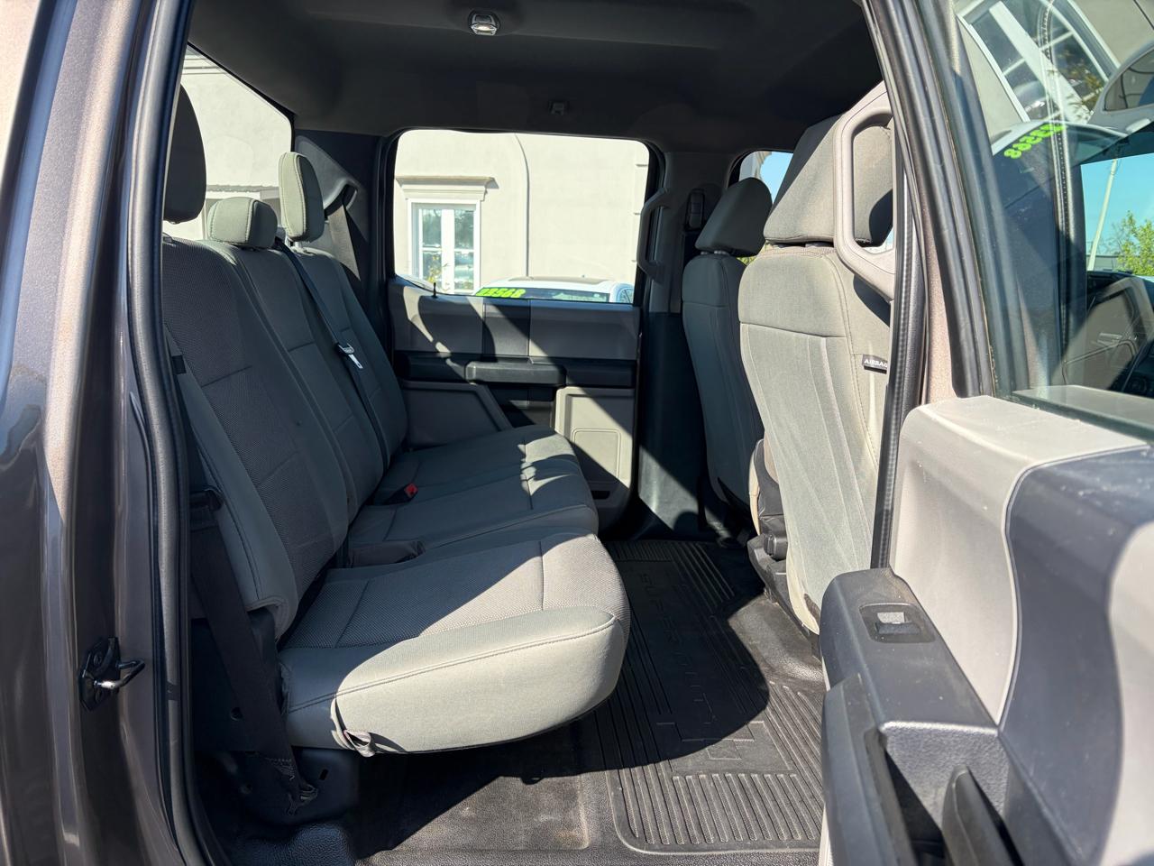 Ford F-350 SD XL Crew Cab Long Bed 4WD 2022