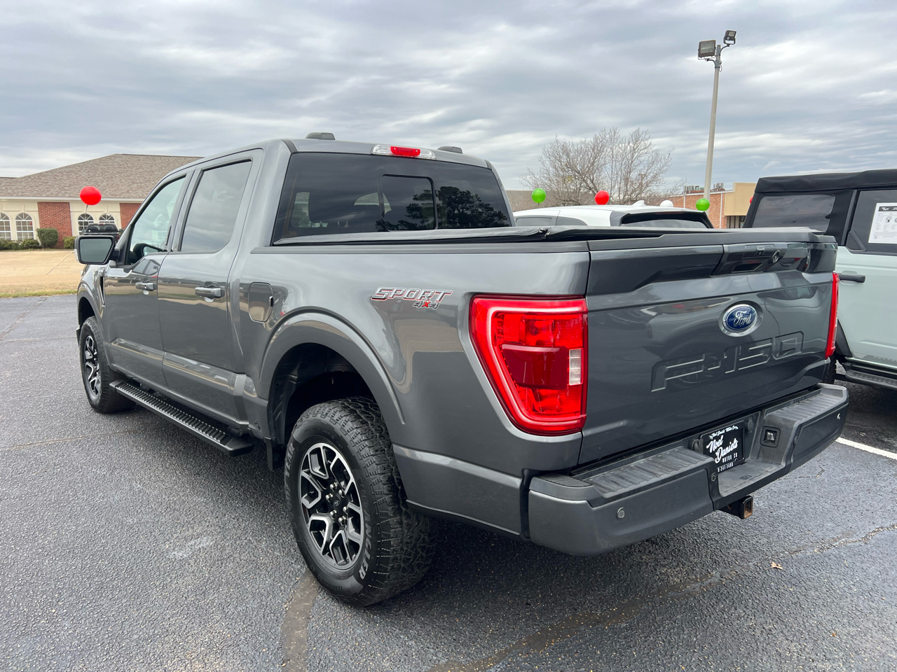 Ford F-150 XLT SuperCrew 5.5-ft. Bed 4WD 2022