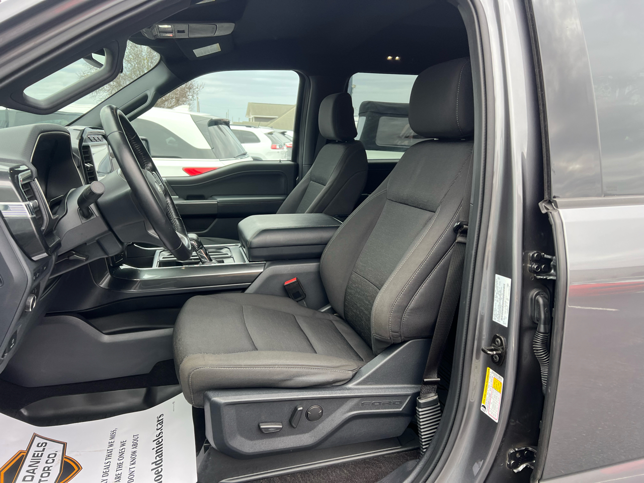 Ford F-150 XLT SuperCrew 5.5-ft. Bed 4WD 2022