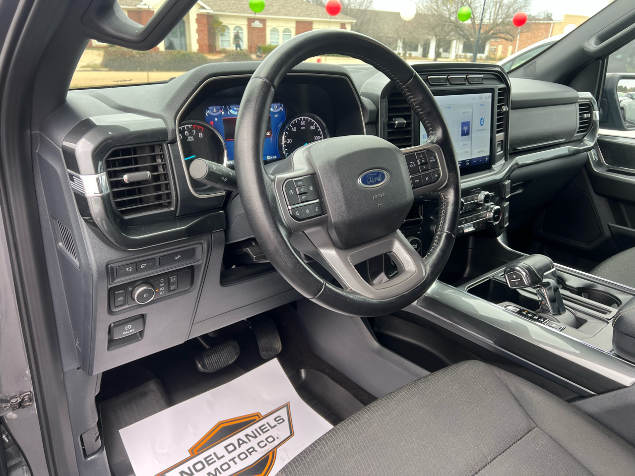 Ford F-150 XLT SuperCrew 5.5-ft. Bed 4WD 2022