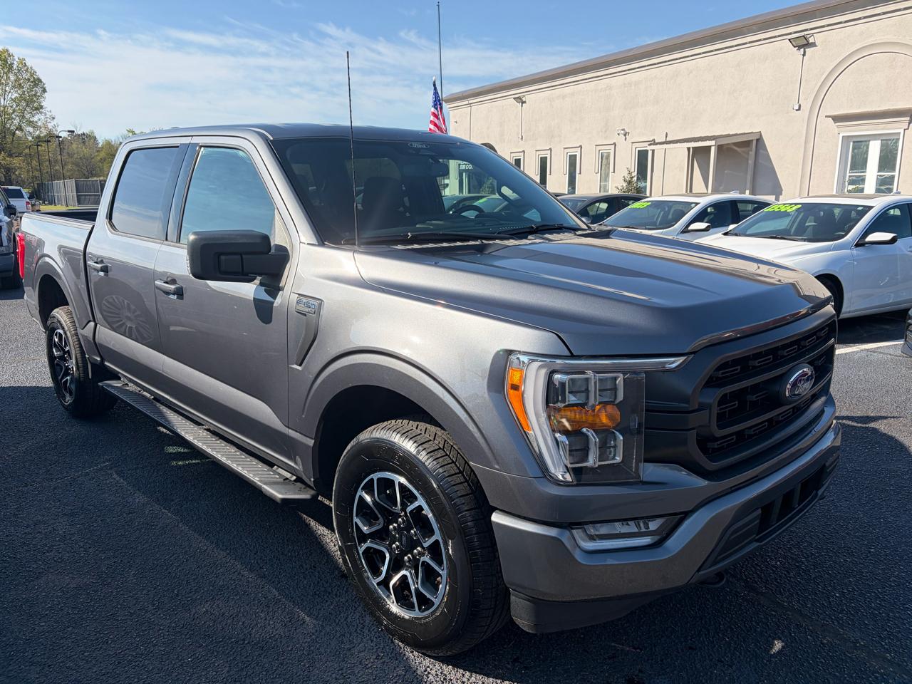 Ford F-150 XLT SuperCrew 5.5-ft. Bed 4WD 2022