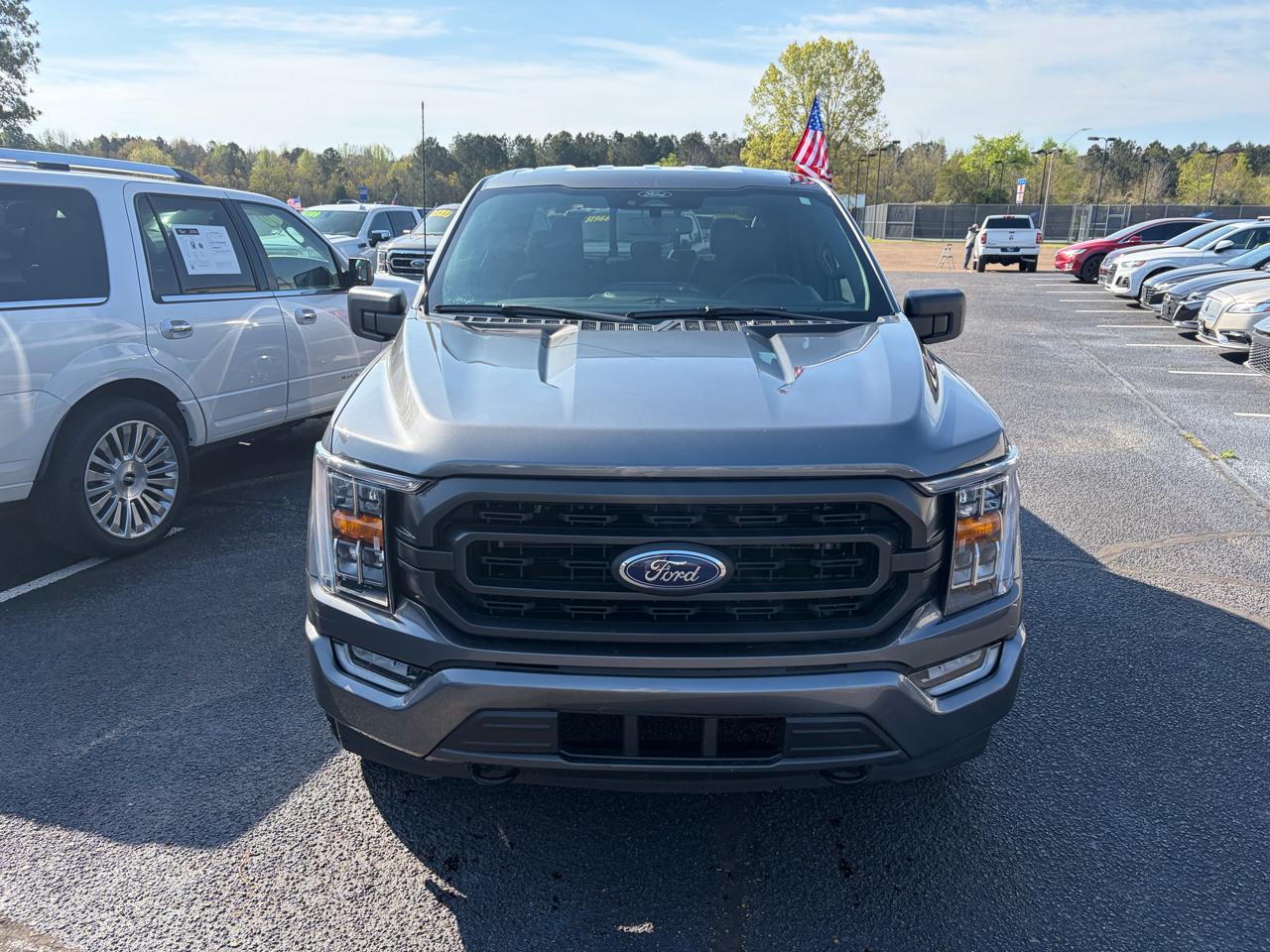 Ford F-150 XLT SuperCrew 5.5-ft. Bed 4WD 2022