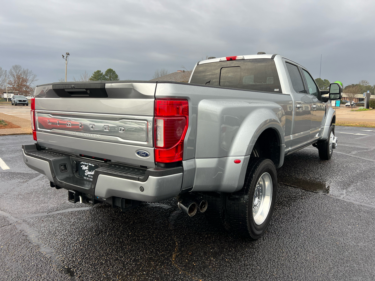 Ford F-450 SD Platinum Crew Cab DRW 4WD 2020