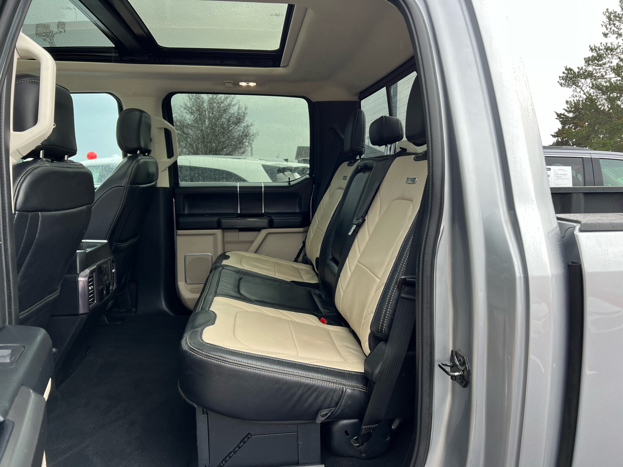 Ford F-450 SD Platinum Crew Cab DRW 4WD 2020