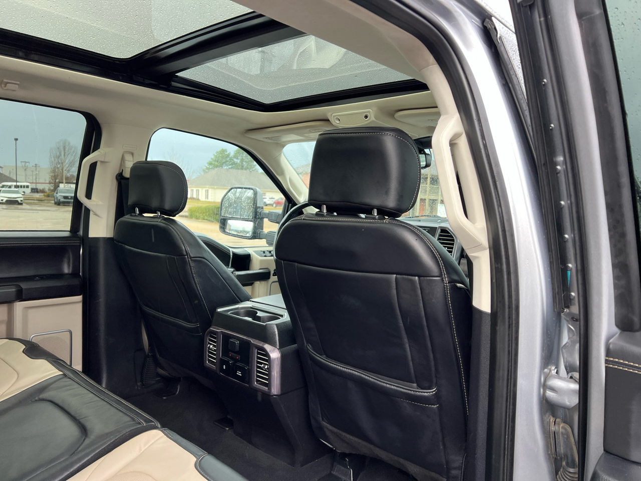 Ford F-450 SD Platinum Crew Cab DRW 4WD 2020