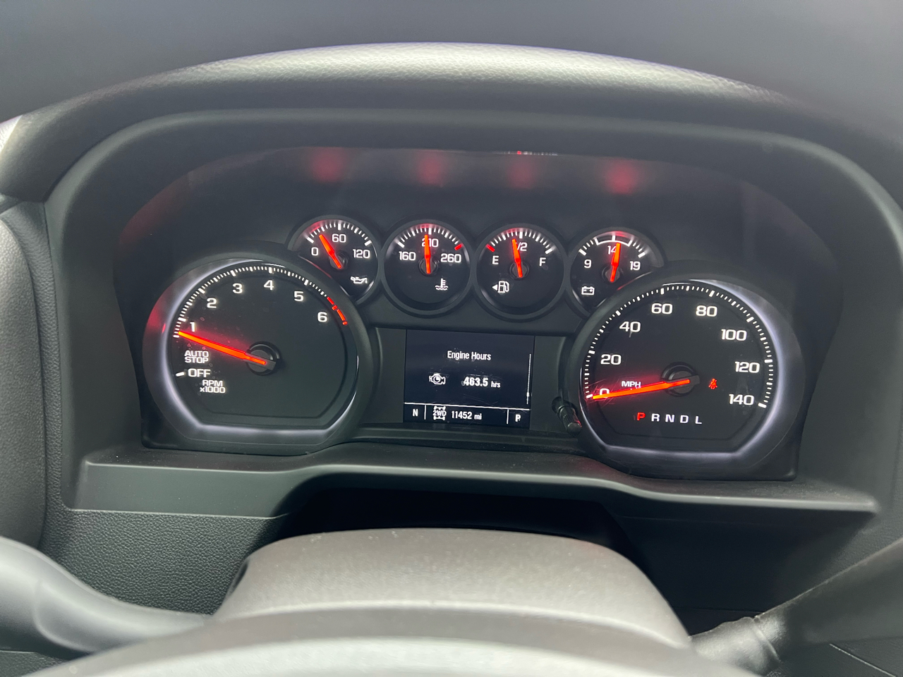 Chevrolet Silverado 1500 Trail Boss Custom Crew Cab 4WD 2024