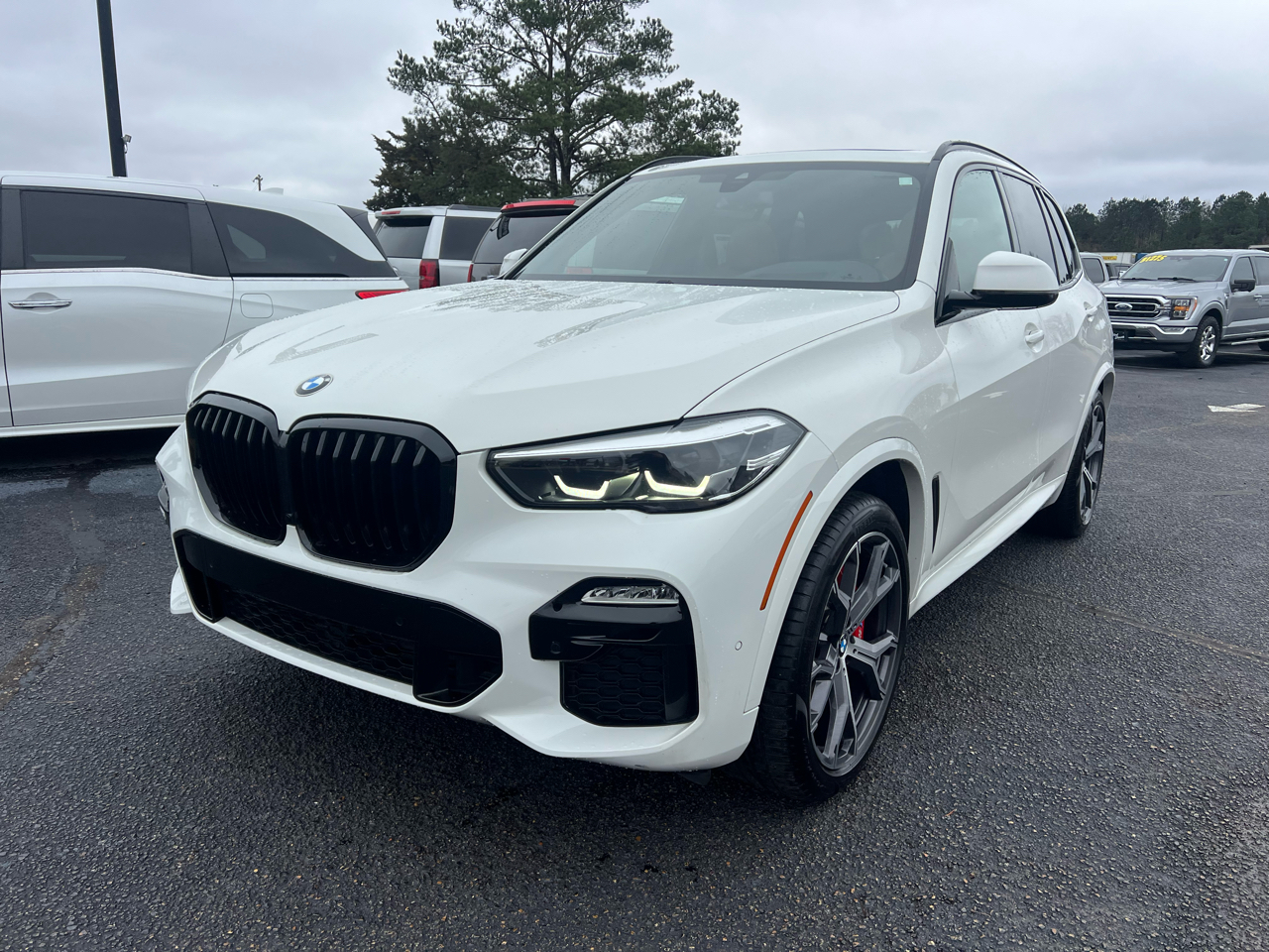 BMW X5 xDrive40i Sports Activity Vehicle 2021