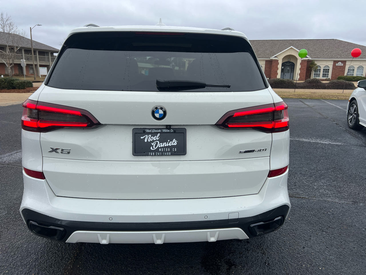 BMW X5 xDrive40i Sports Activity Vehicle 2021