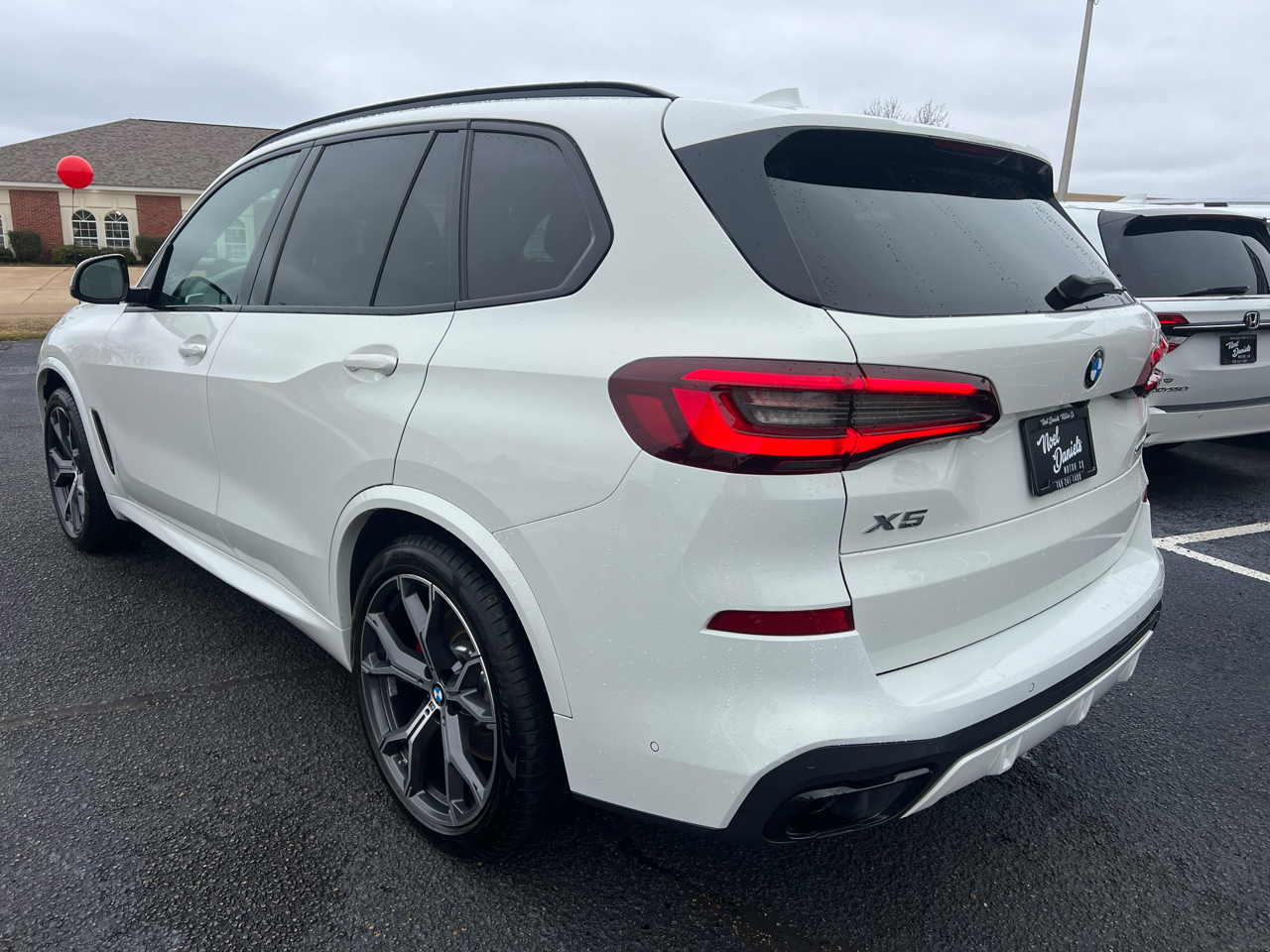 BMW X5 xDrive40i Sports Activity Vehicle 2021