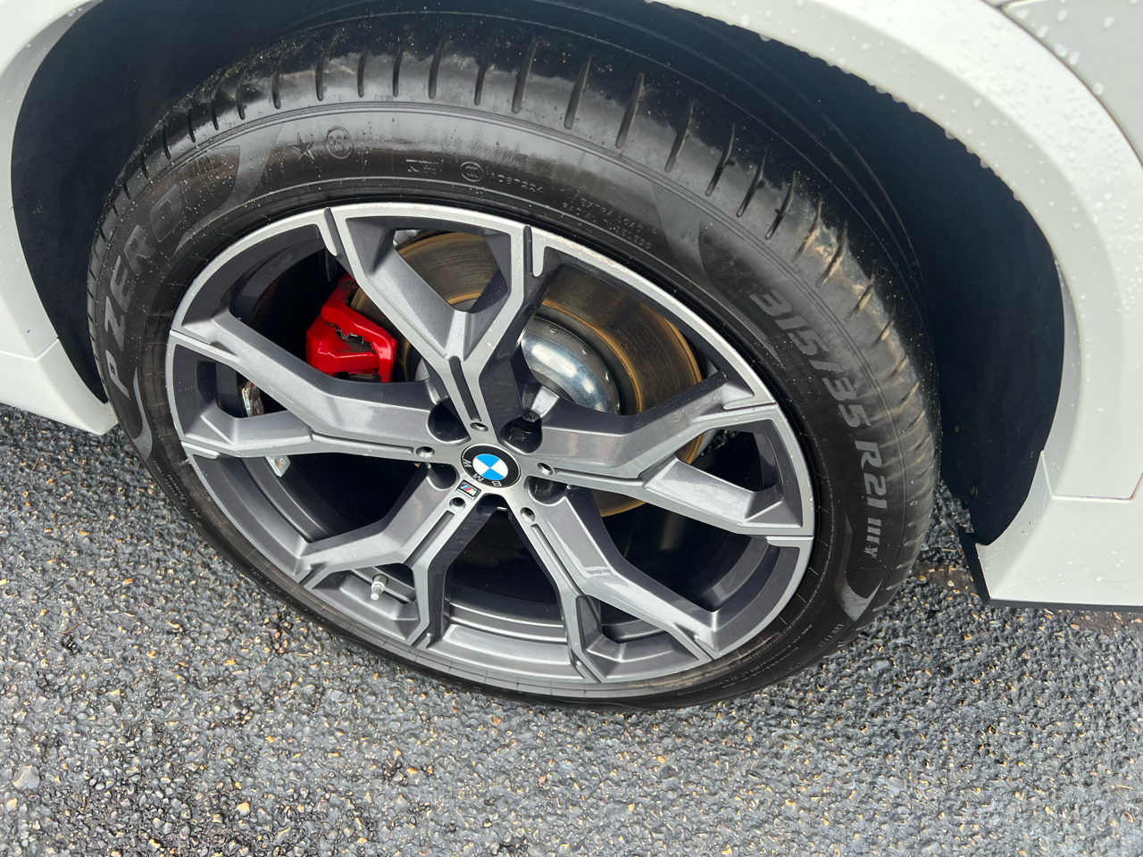 BMW X5 xDrive40i Sports Activity Vehicle 2021