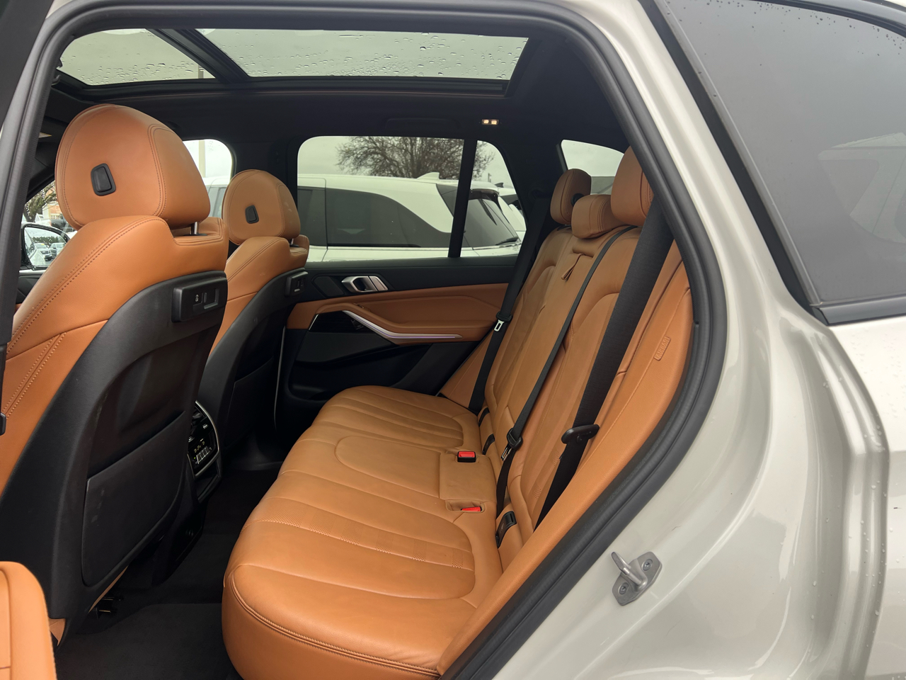 BMW X5 xDrive40i Sports Activity Vehicle 2021