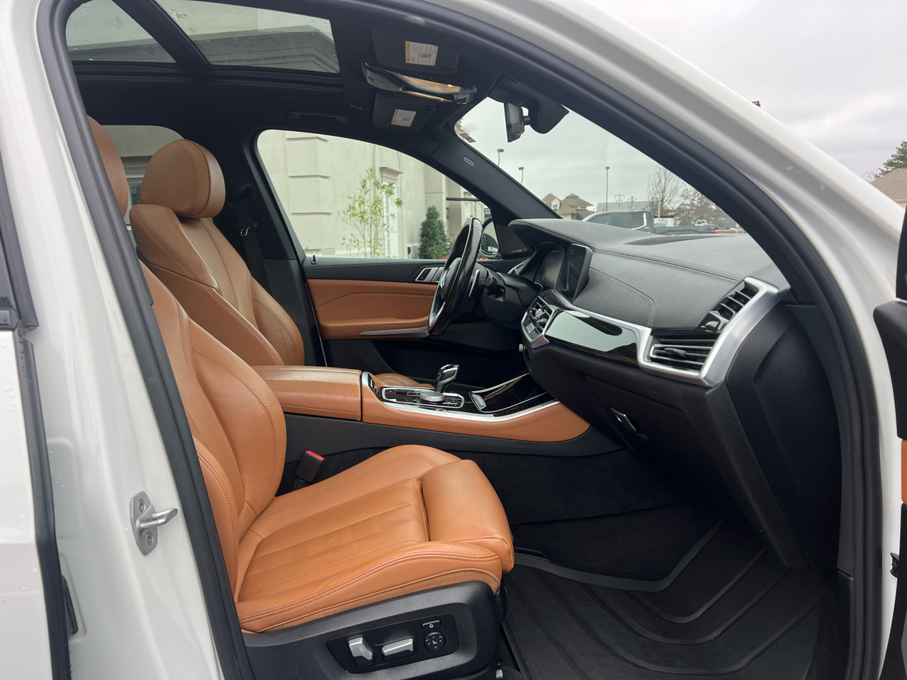 BMW X5 xDrive40i Sports Activity Vehicle 2021