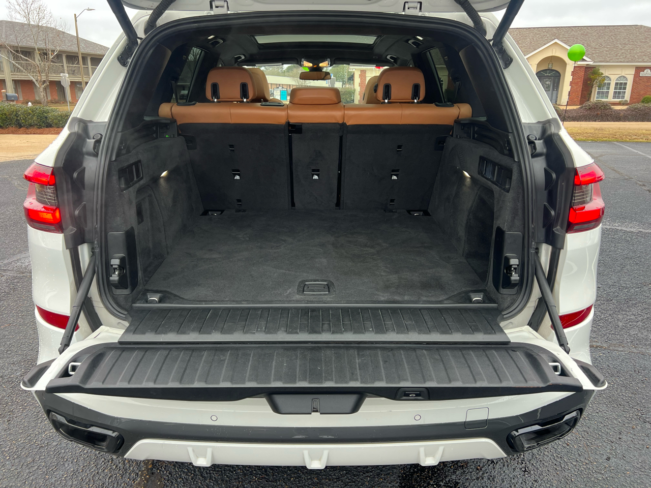 BMW X5 xDrive40i Sports Activity Vehicle 2021