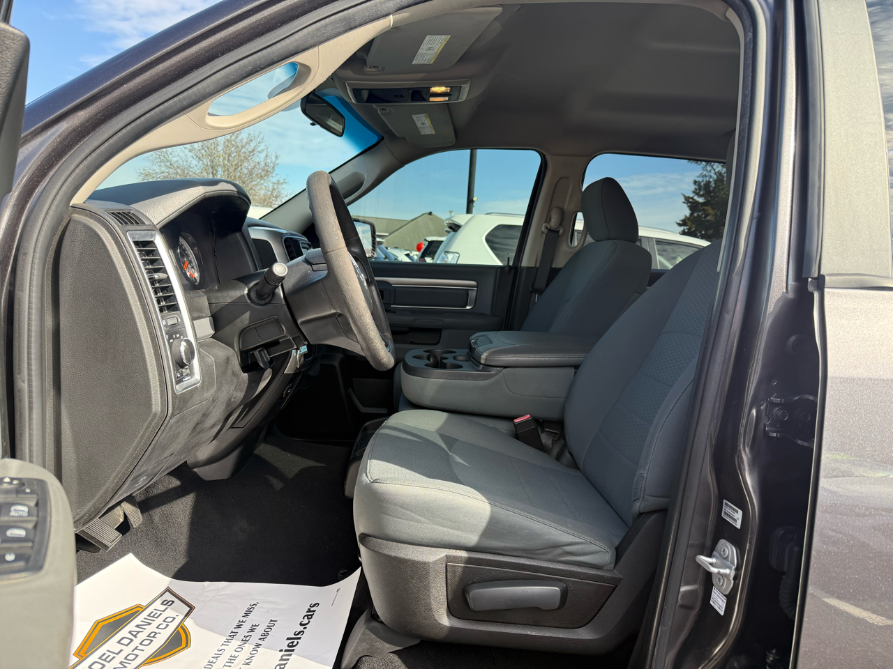 RAM 1500 Classic Tradesman Crew Cab LWB 2WD 2019