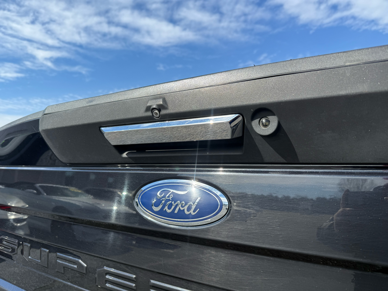 Ford F-250 SD Lariat Crew Cab 4WD 2020