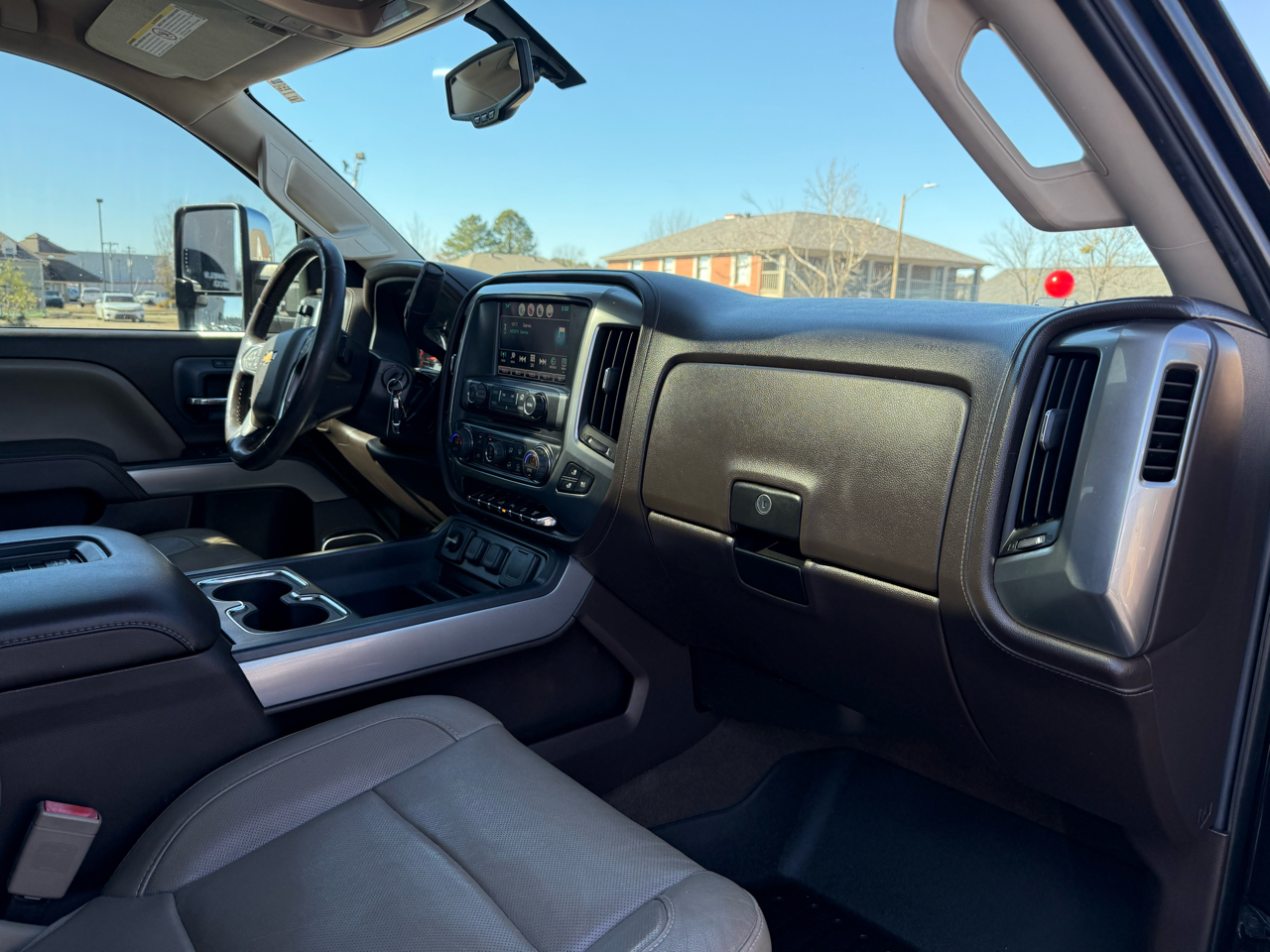 Chevrolet Silverado 2500HD LTZ Crew Cab 4WD 2016