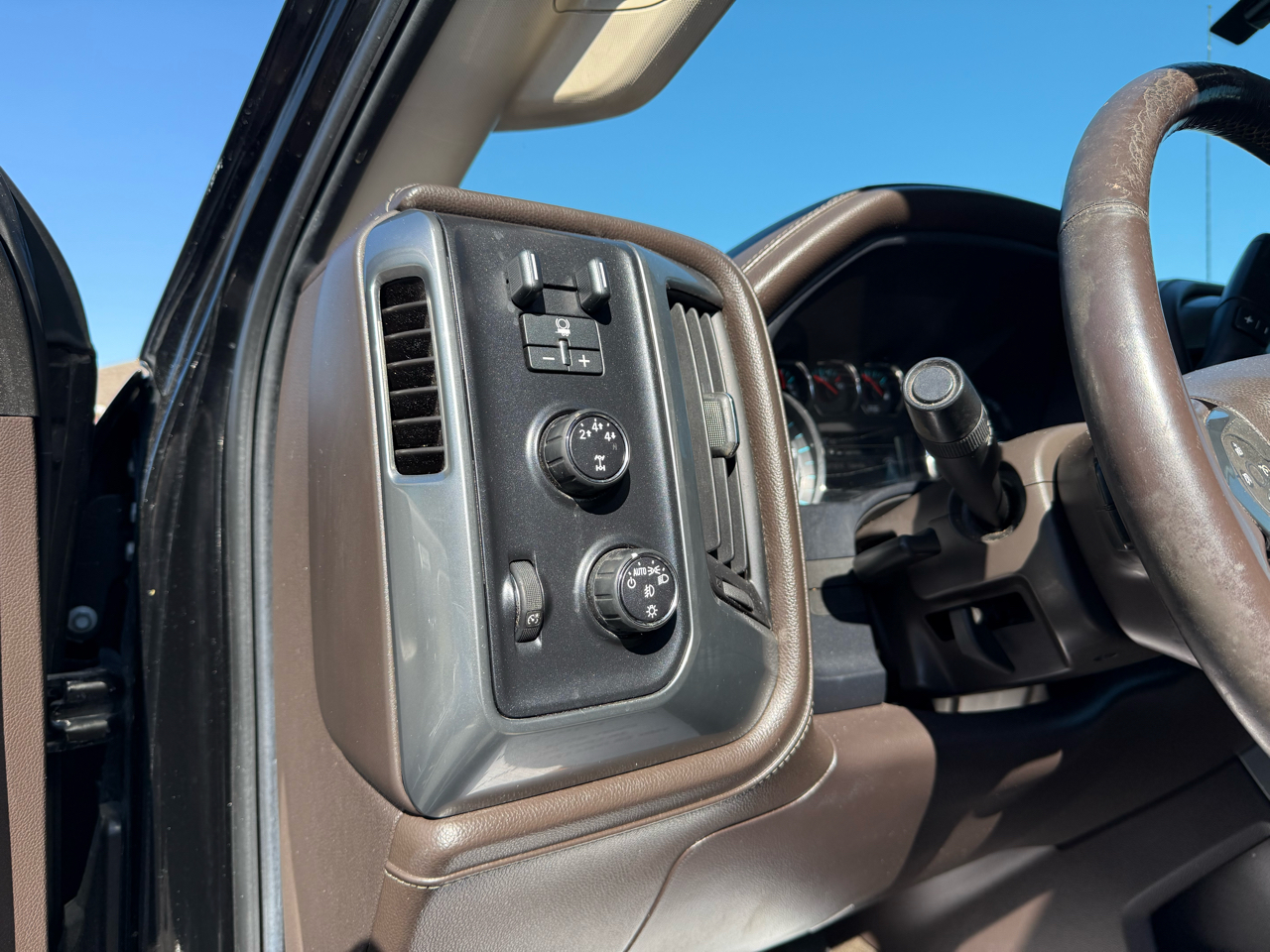 Chevrolet Silverado 2500HD LTZ Crew Cab 4WD 2016