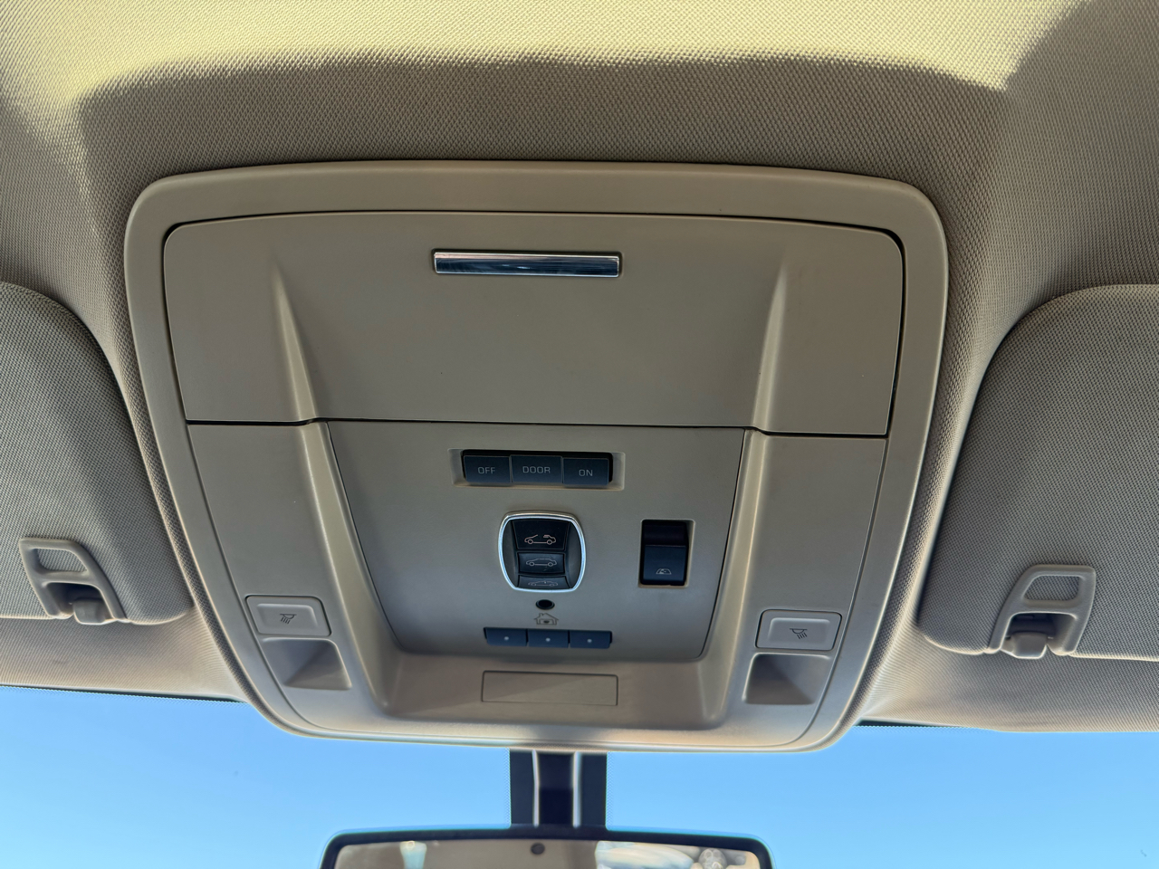 Chevrolet Silverado 2500HD LTZ Crew Cab 4WD 2016