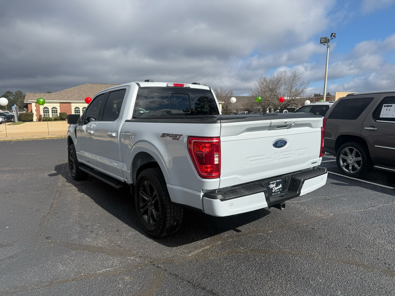 Ford F-150 XLT SuperCrew 5.5-ft. Bed 4WD 2022