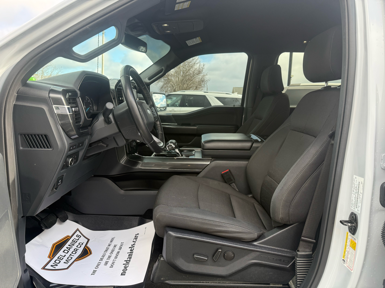 Ford F-150 XLT SuperCrew 5.5-ft. Bed 4WD 2022