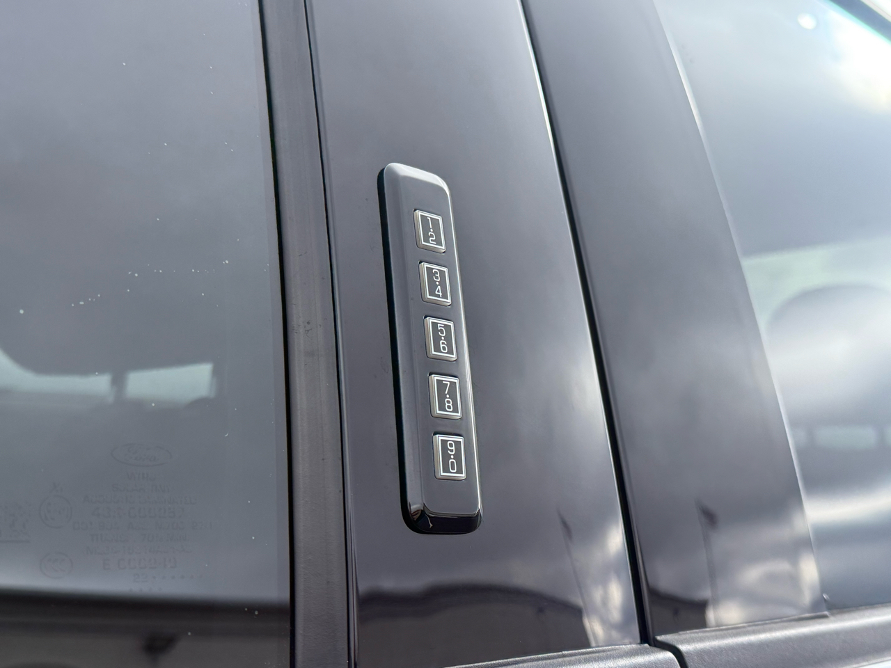 Ford F-150 XLT SuperCrew 5.5-ft. Bed 4WD 2022