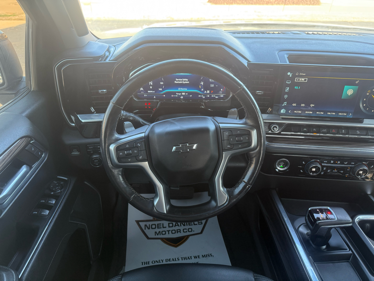 Chevrolet Silverado 1500 RST Crew Cab 4WD 2023