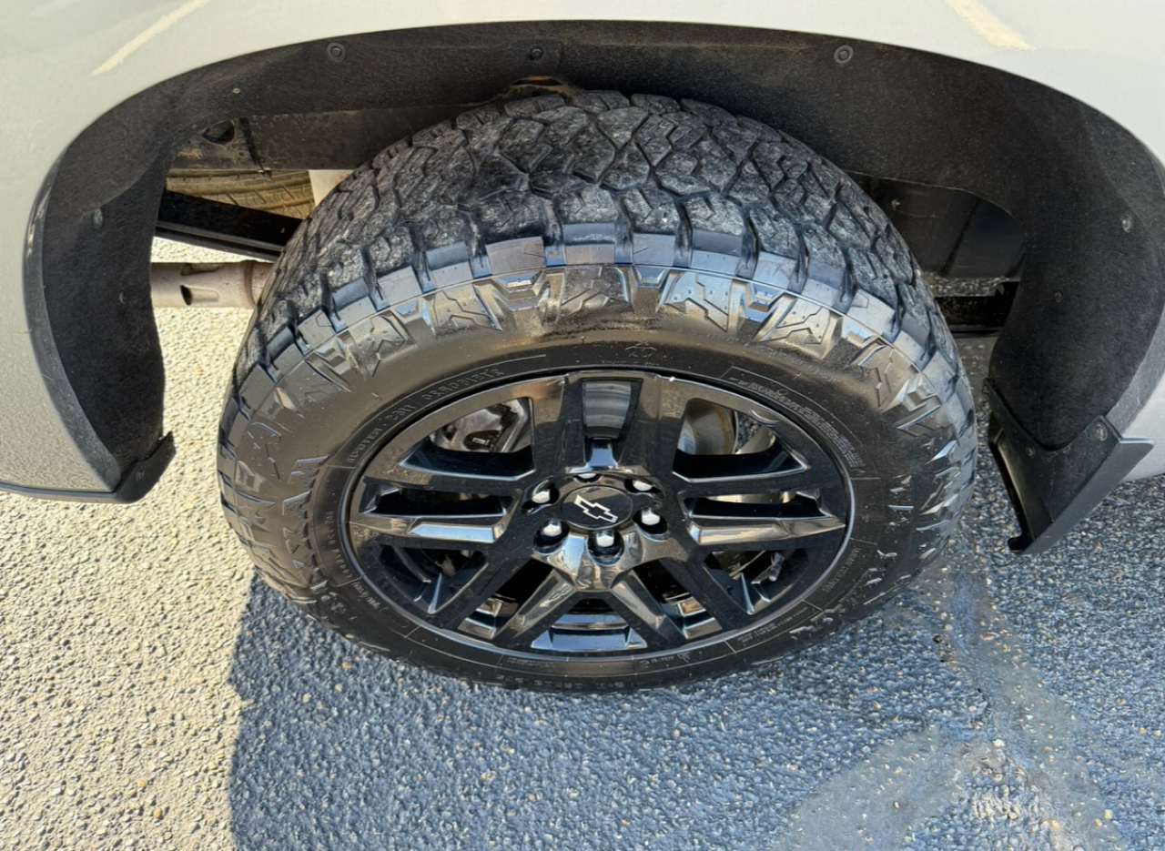 Chevrolet Silverado 1500 RST Crew Cab 4WD 2023