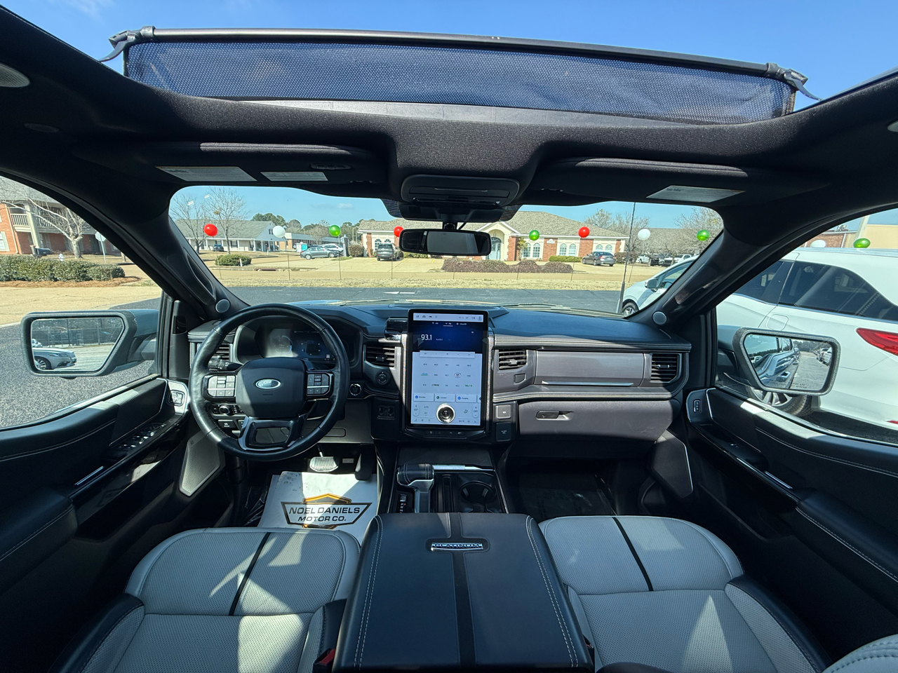 Ford F-150 Lightning Platinum 4WD SuperCrew 5.5' Box 2023