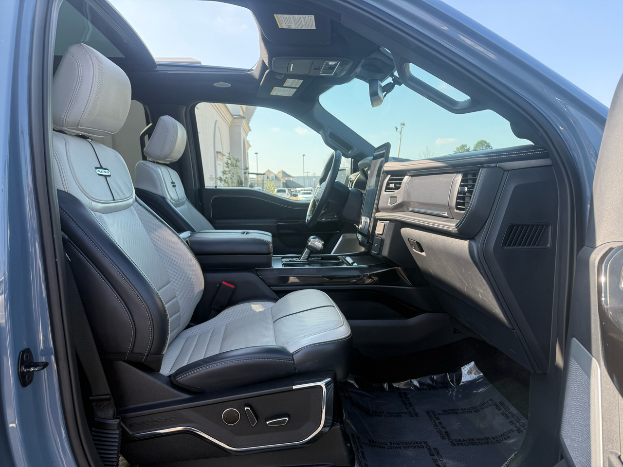 Ford F-150 Lightning Platinum 4WD SuperCrew 5.5' Box 2023