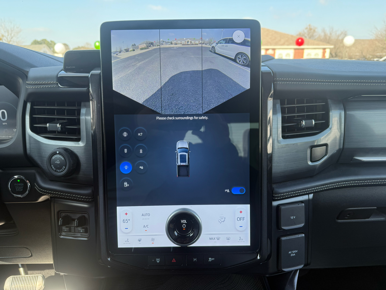 Ford F-150 Lightning Platinum 4WD SuperCrew 5.5' Box 2023