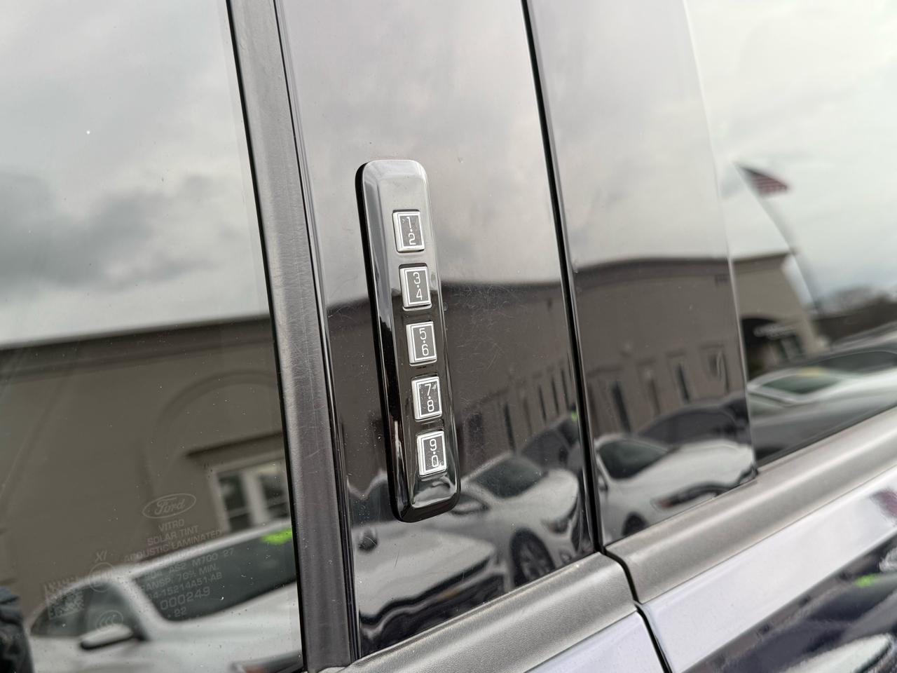 Ford F-150 Raptor SuperCrew 4WD 2022