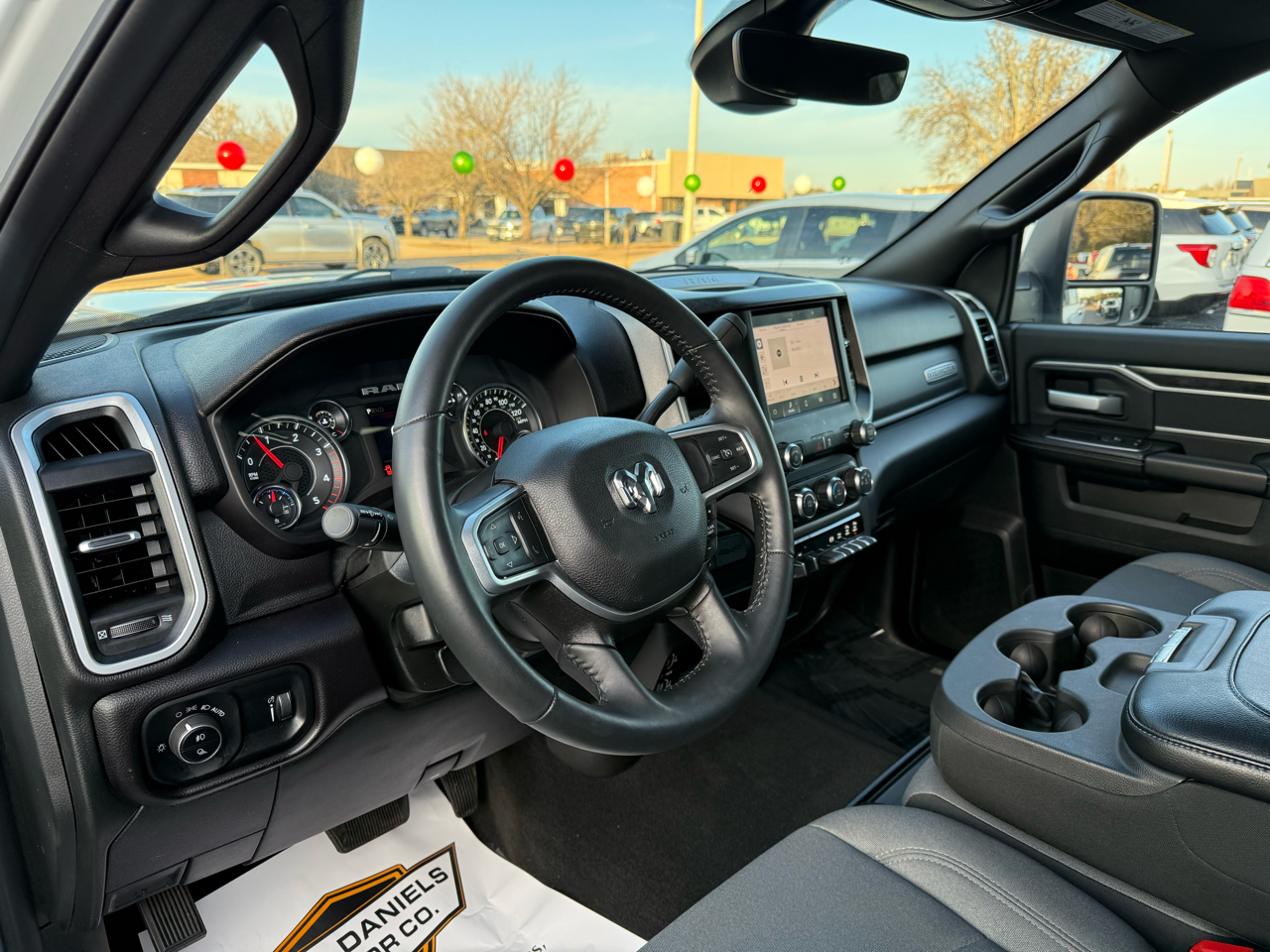 RAM 2500 Tradesman Crew Cab SWB 4WD 2024